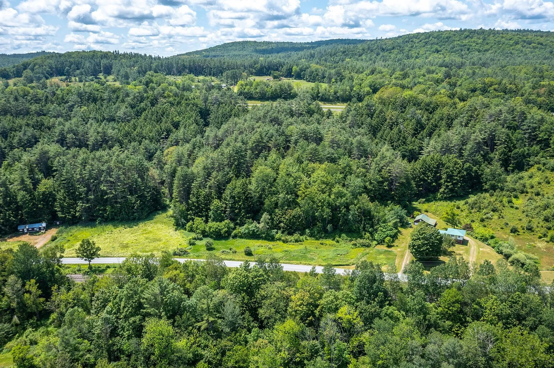 3158 Old River Road Hartford VT 05001