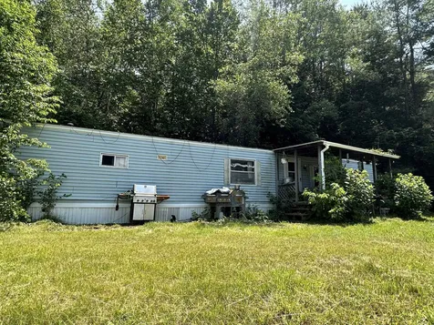 37 Ponderosa Park Charlestown NH 03603