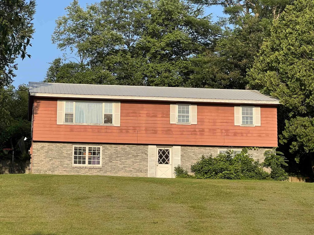 84 Michael Avenue Charlestown NH 03603