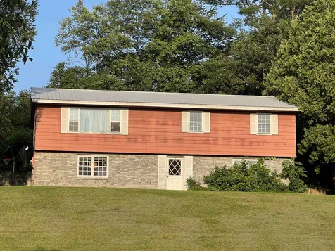 84 Michael Avenue Charlestown NH 03603