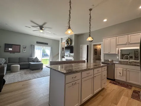 7 Cleveland Avenue Concord NH 03301