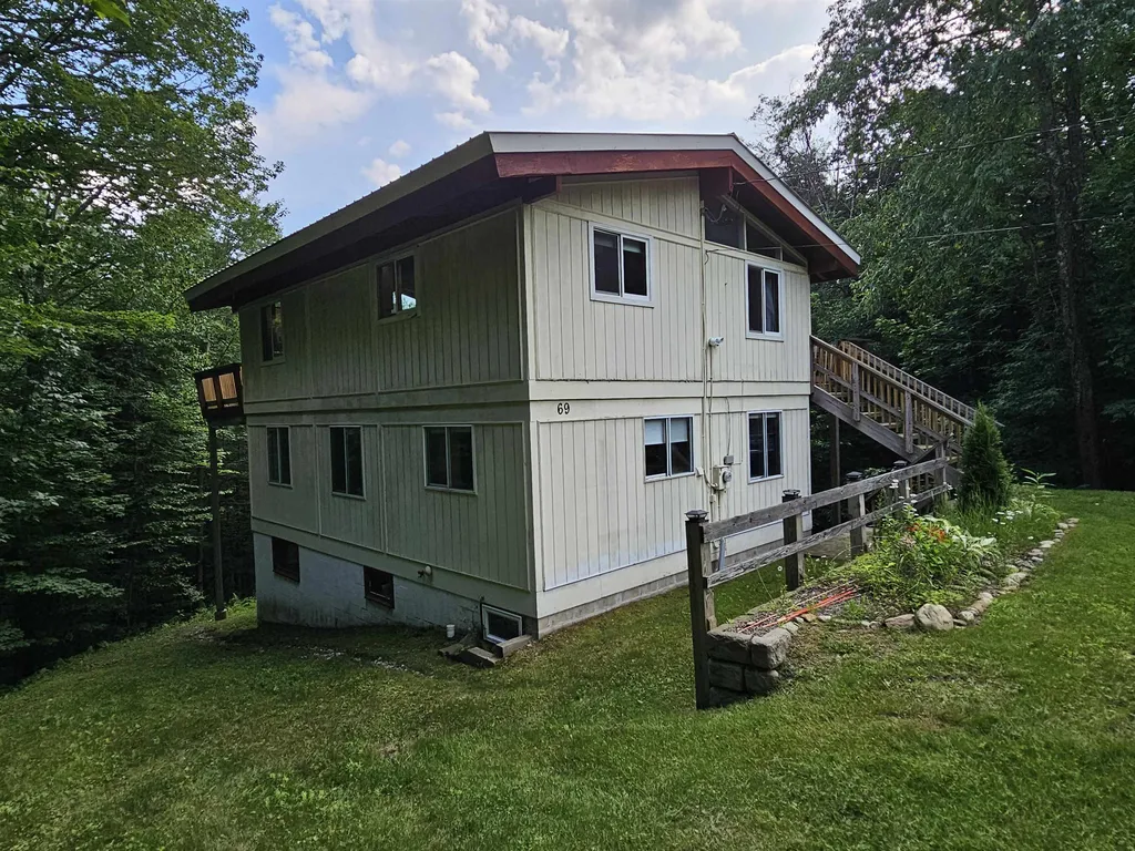 69 Two Brook Drive Wilmington VT 05363