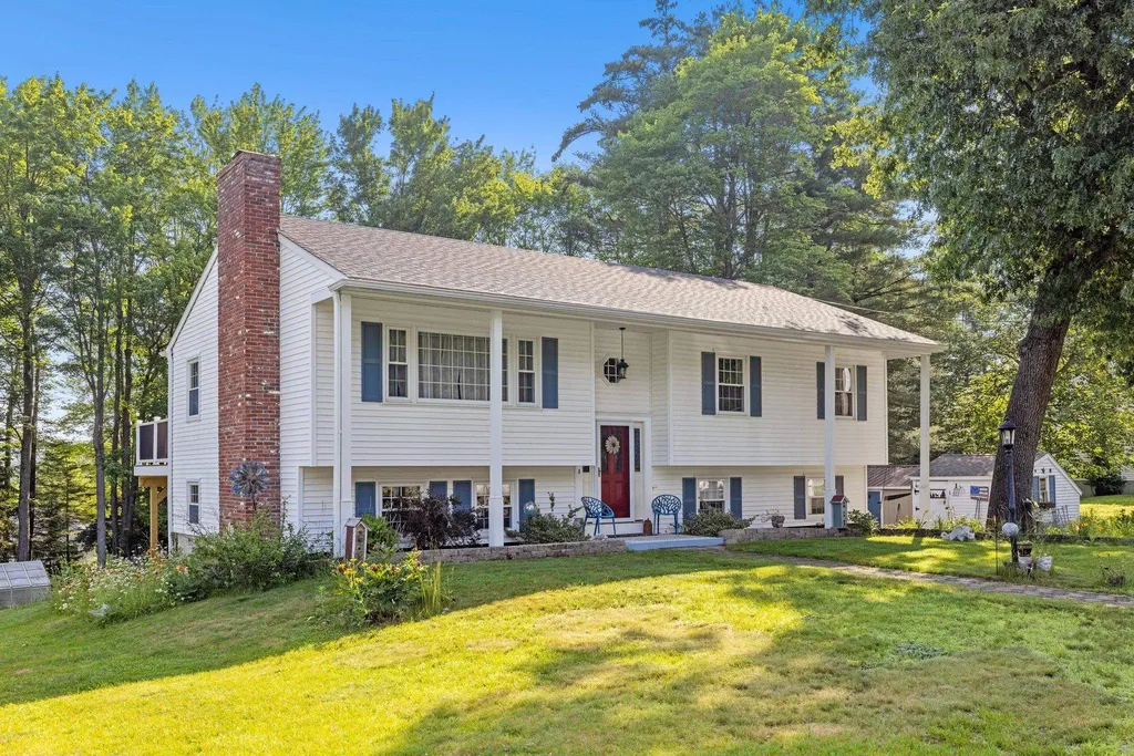 10 Ferncliff Drive Franklin NH 03235