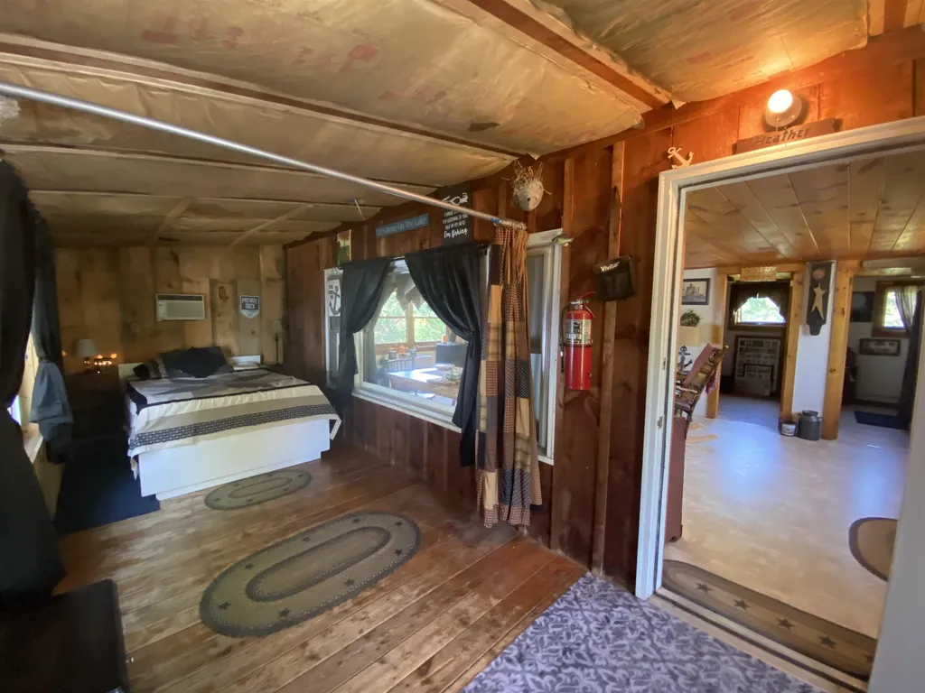 42 Pumphouse North Lane Alburgh VT 05440