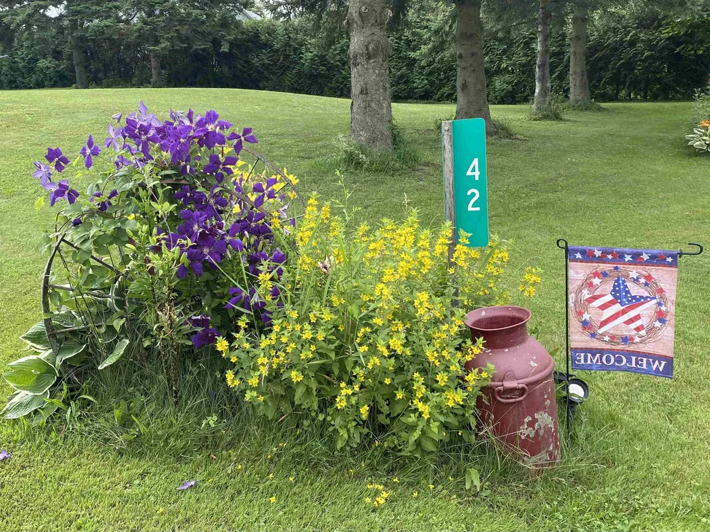 42 Pumphouse North Lane Alburgh VT 05440