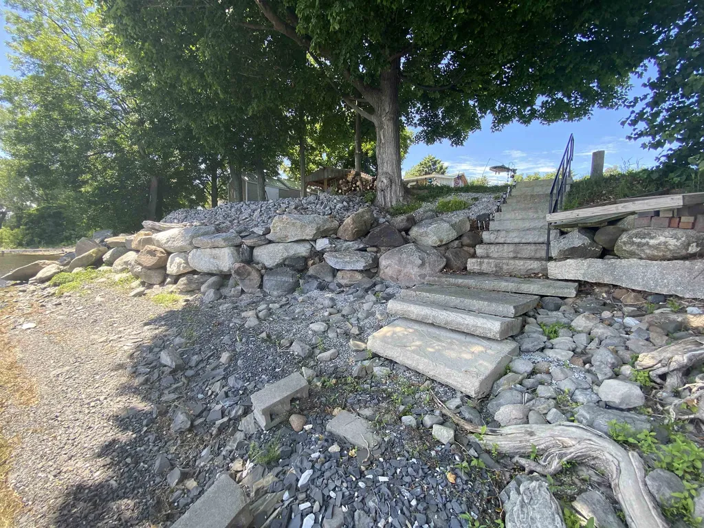 42 Pumphouse North Lane Alburgh VT 05440