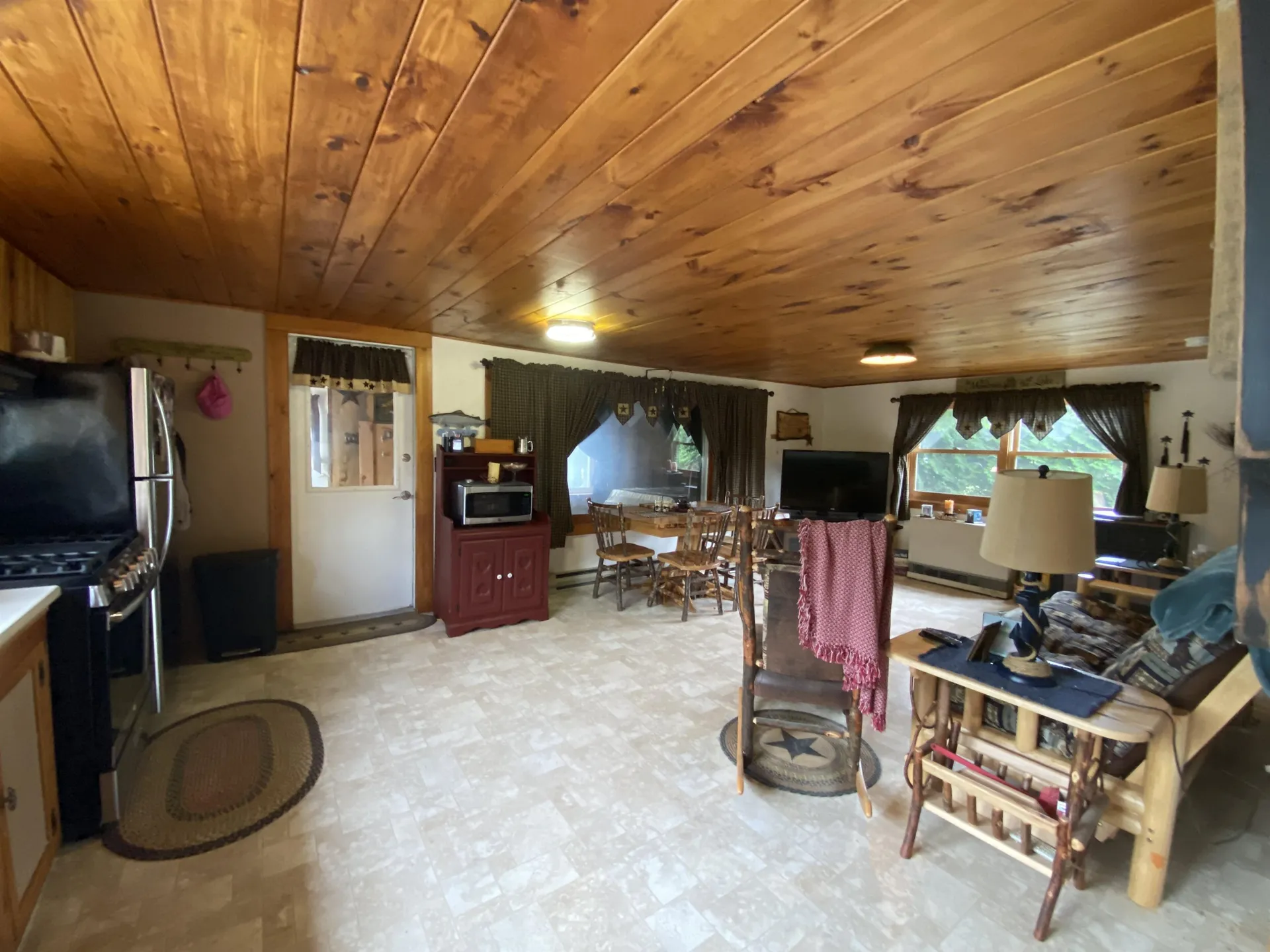 42 Pumphouse North Lane Alburgh VT 05440