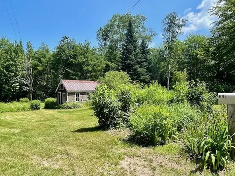 661 Green Mountain Road Effingham NH 03882