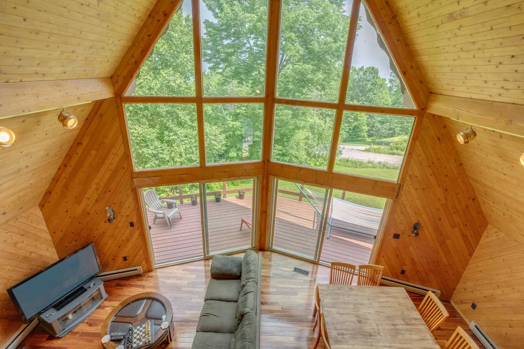 62 Sunset Paradise Road Jefferson NH 03583