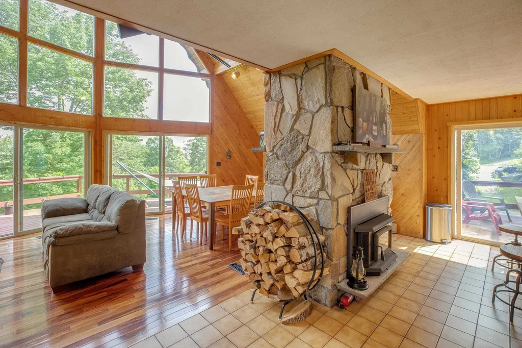 62 Sunset Paradise Road Jefferson NH 03583