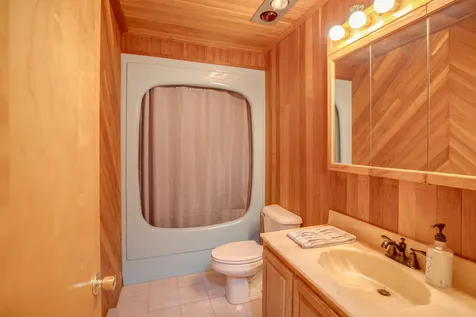 62 Sunset Paradise Road Jefferson NH 03583