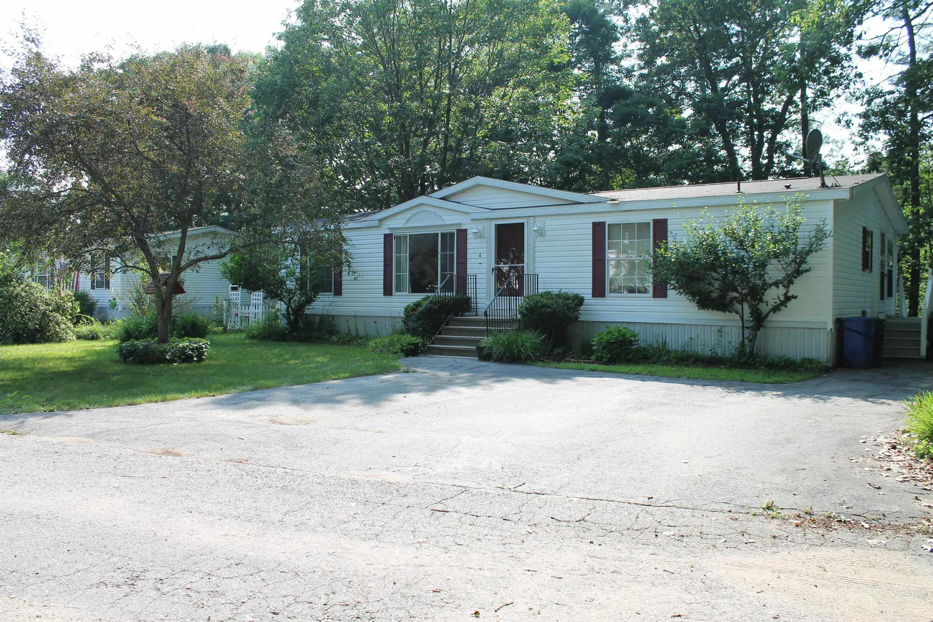 4 Nixon Street Epsom NH 03234