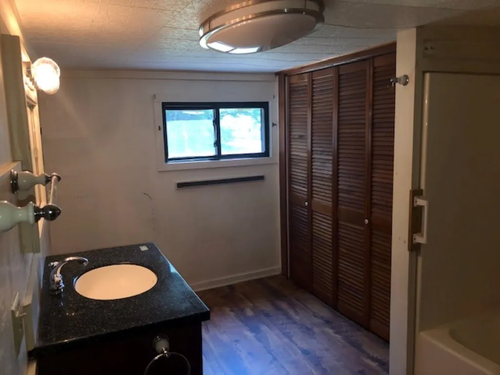 25 Charles Street Keene NH 03431
