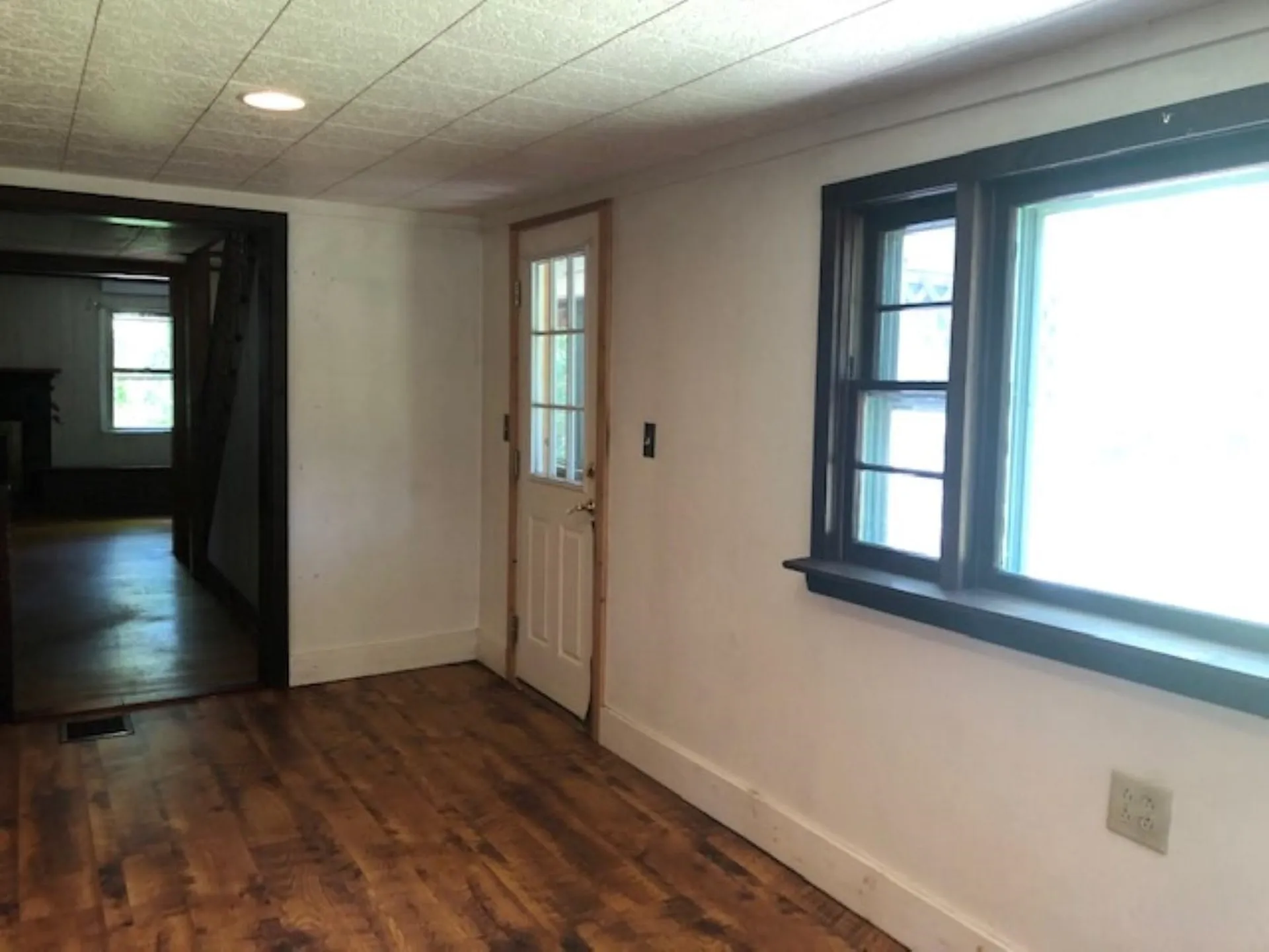25 Charles Street Keene NH 03431