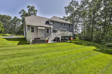 11 Saddle Hill Drive Auburn NH 03032