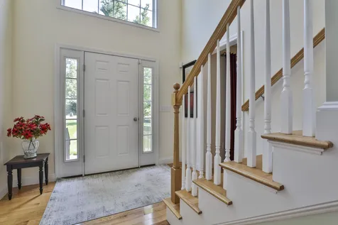 11 Saddle Hill Drive Auburn NH 03032