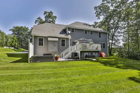11 Saddle Hill Drive Auburn NH 03032