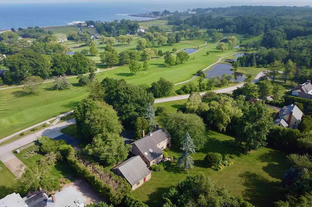 15 Fairway Drive Rye NH 03871