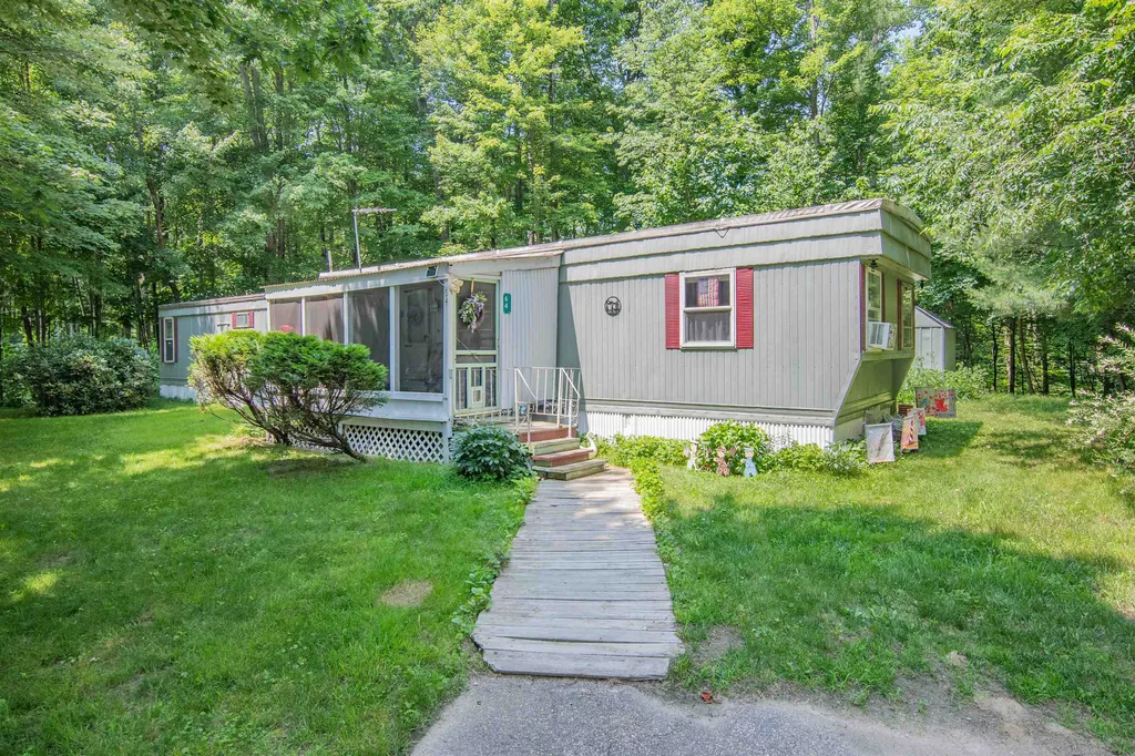 64 Lexington Road Colchester VT 05446