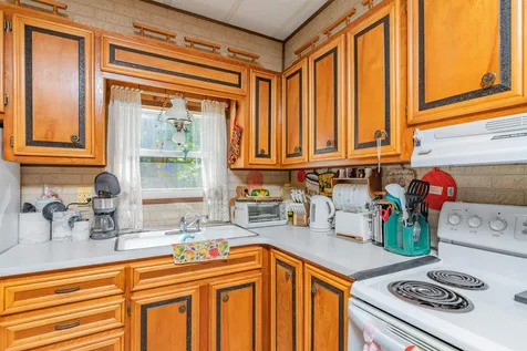 64 Lexington Road Colchester VT 05446
