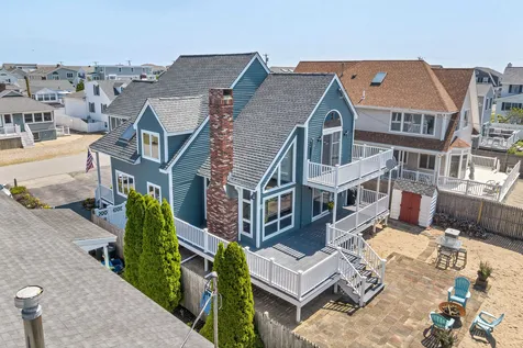 68 Pembroke Street Seabrook NH 03874