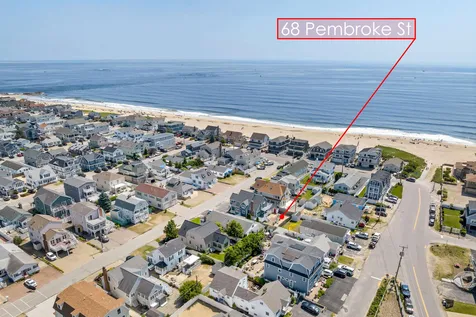 68 Pembroke Street Seabrook NH 03874