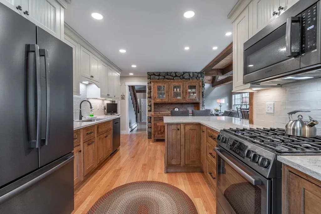 513 Belknap Mountain Road Gilford NH 03249