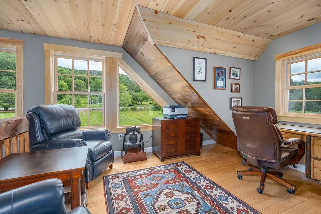 513 Belknap Mountain Road Gilford NH 03249