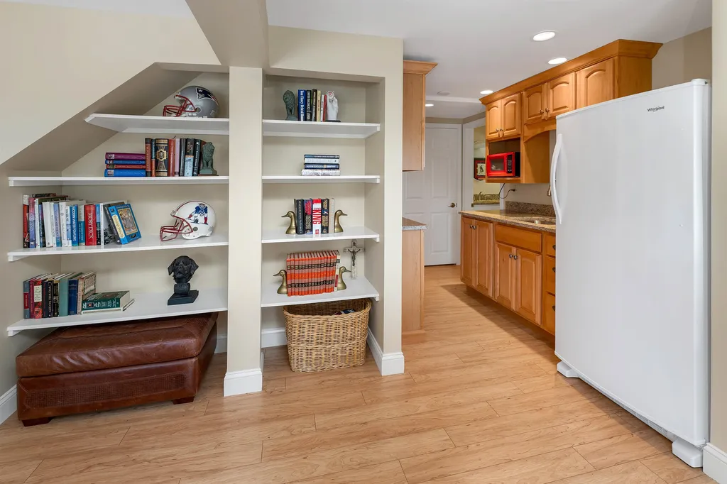 513 Belknap Mountain Road Gilford NH 03249