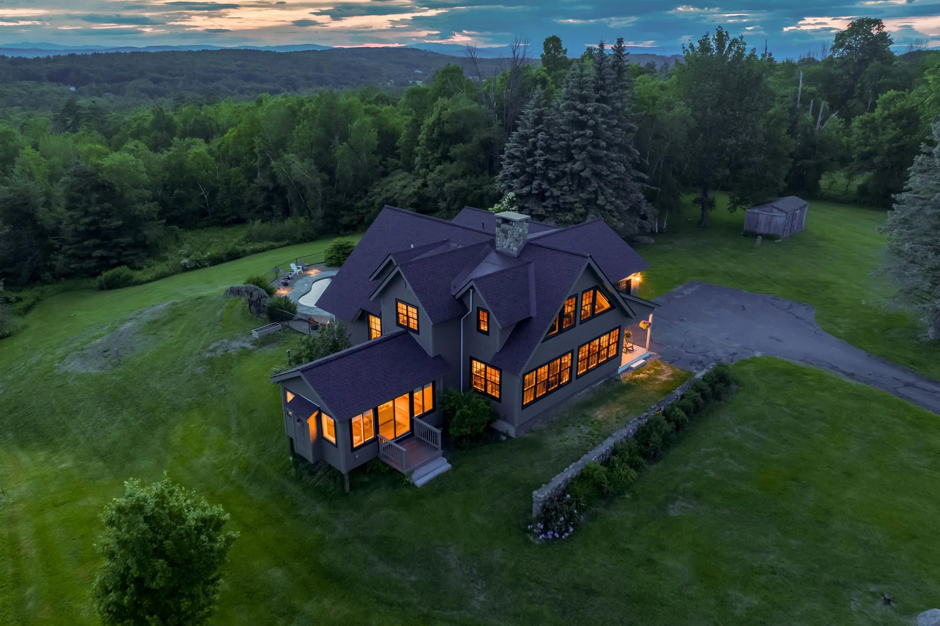 513 Belknap Mountain Road Gilford NH 03249
