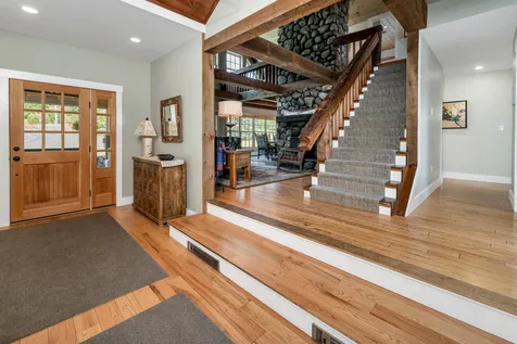 513 Belknap Mountain Road Gilford NH 03249