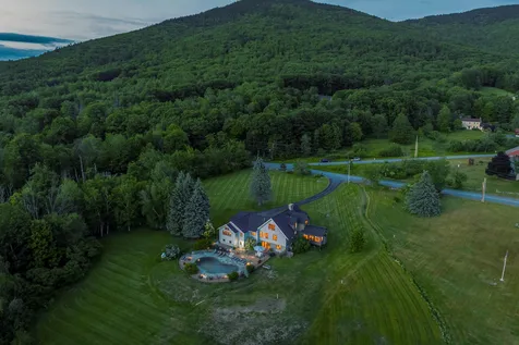 513 Belknap Mountain Road Gilford NH 03249