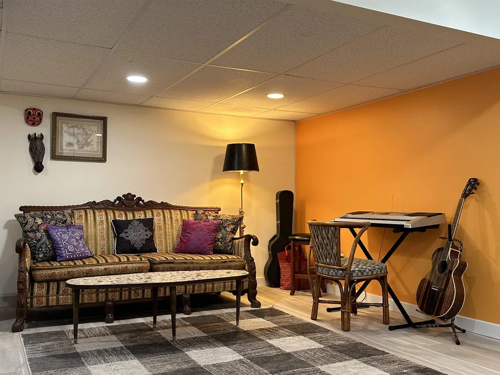 19 Hartford Street Claremont NH 03743