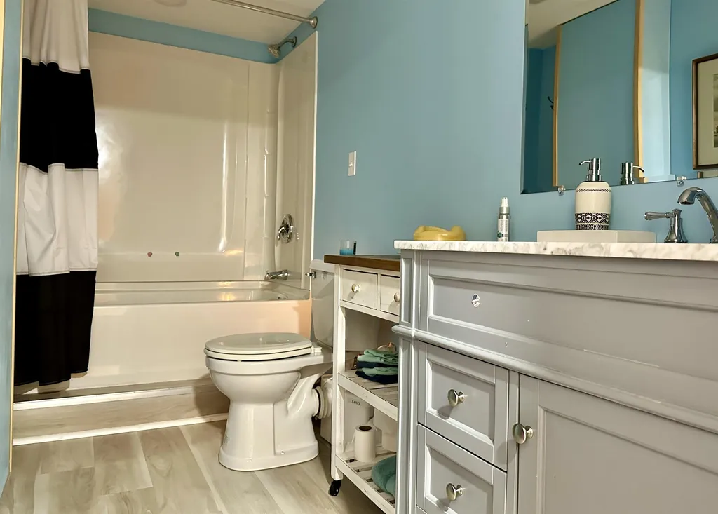 19 Hartford Street Claremont NH 03743