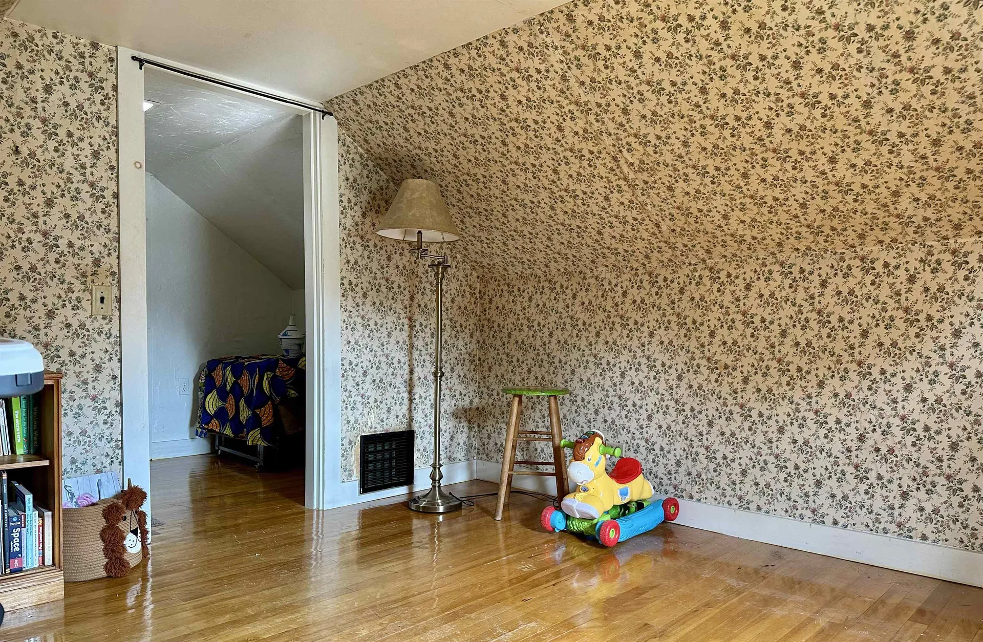 19 Hartford Street Claremont NH 03743