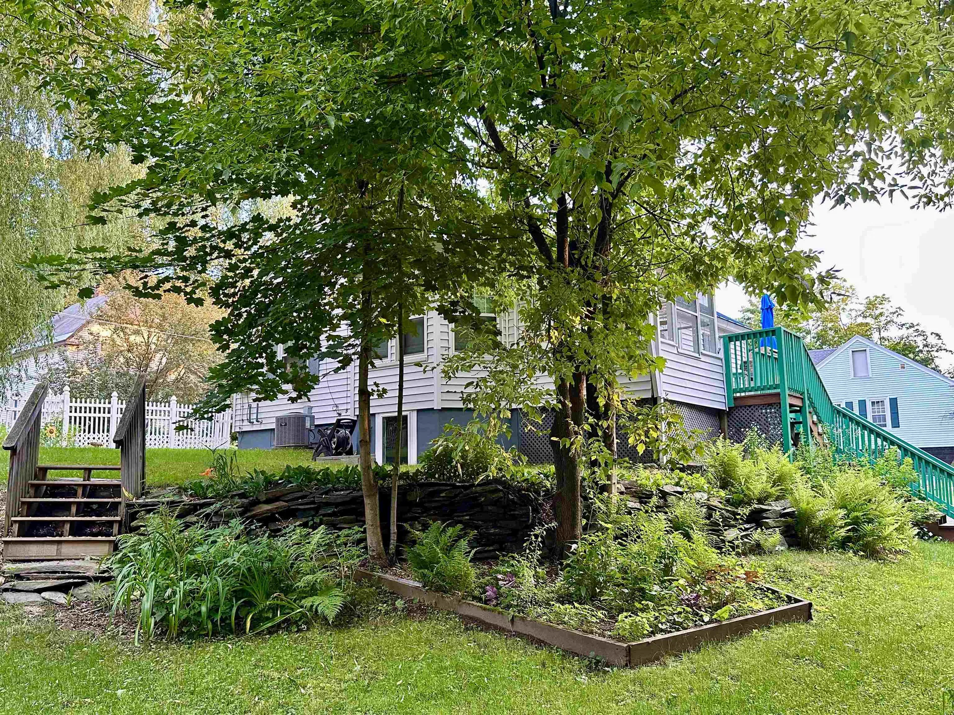 19 Hartford Street Claremont NH 03743