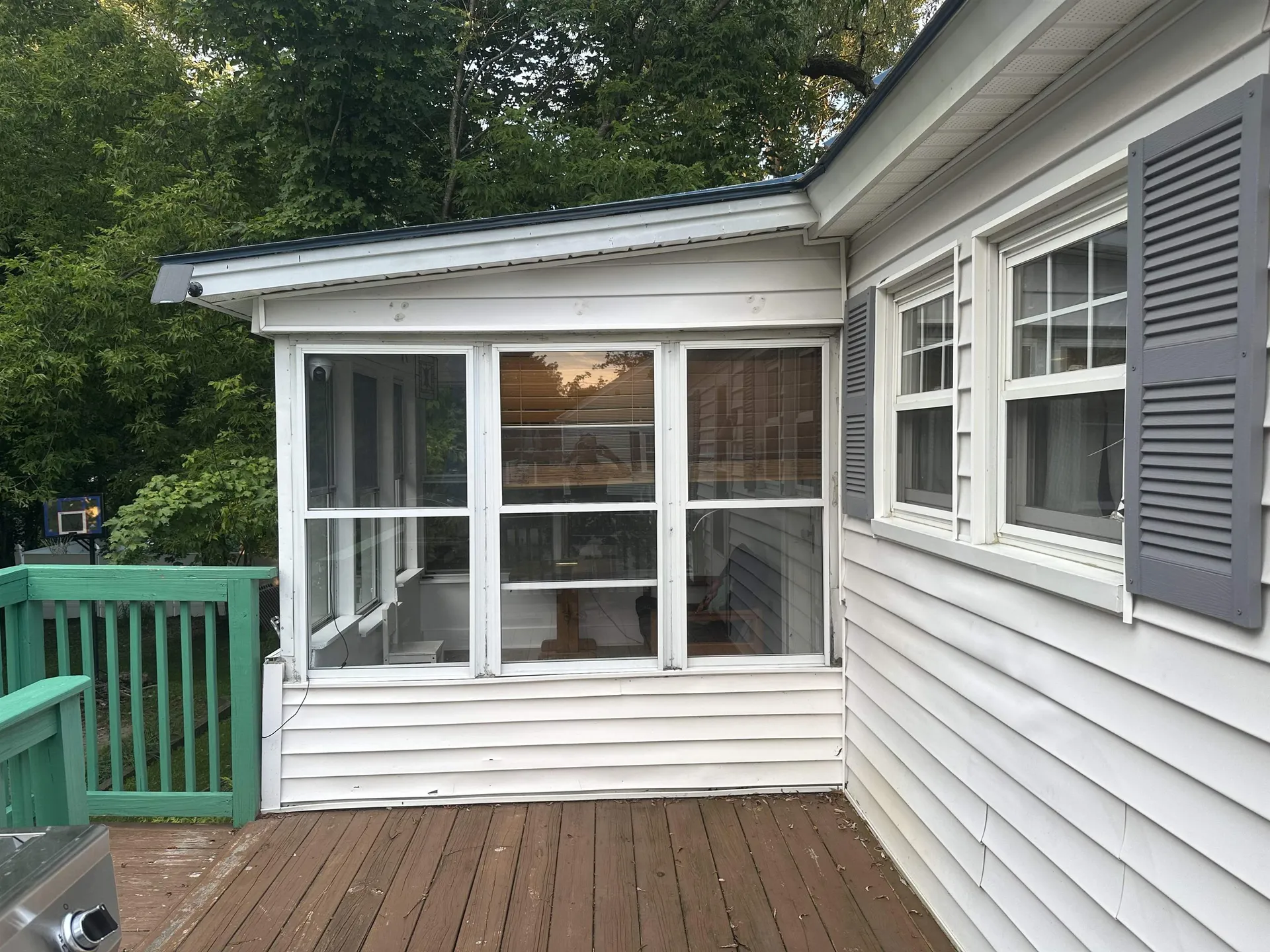19 Hartford Street Claremont NH 03743