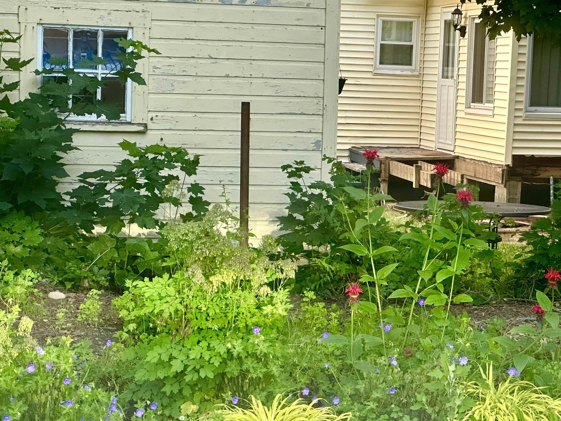 19 Hartford Street Claremont NH 03743