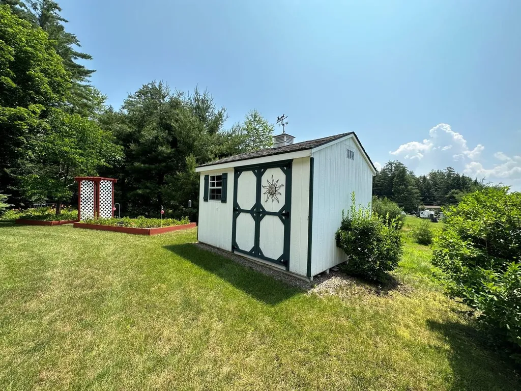 15 Brookview Road Swanzey NH 03446