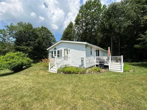15 Brookview Road Swanzey NH 03446