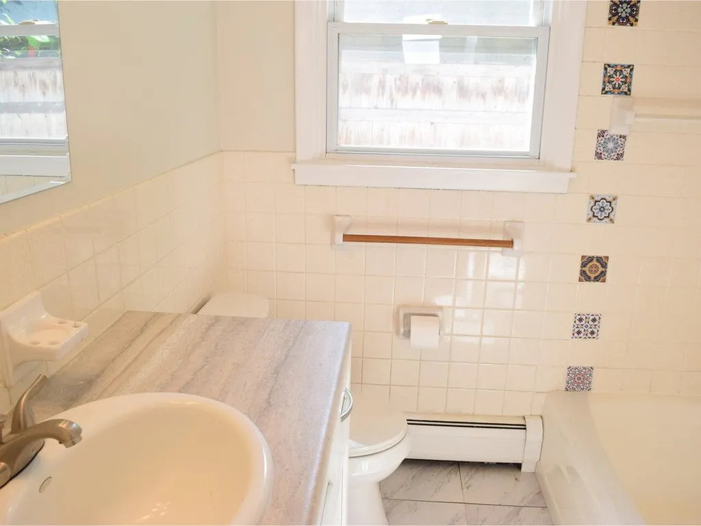 472 Ethan Allen Parkway Burlington VT 05408