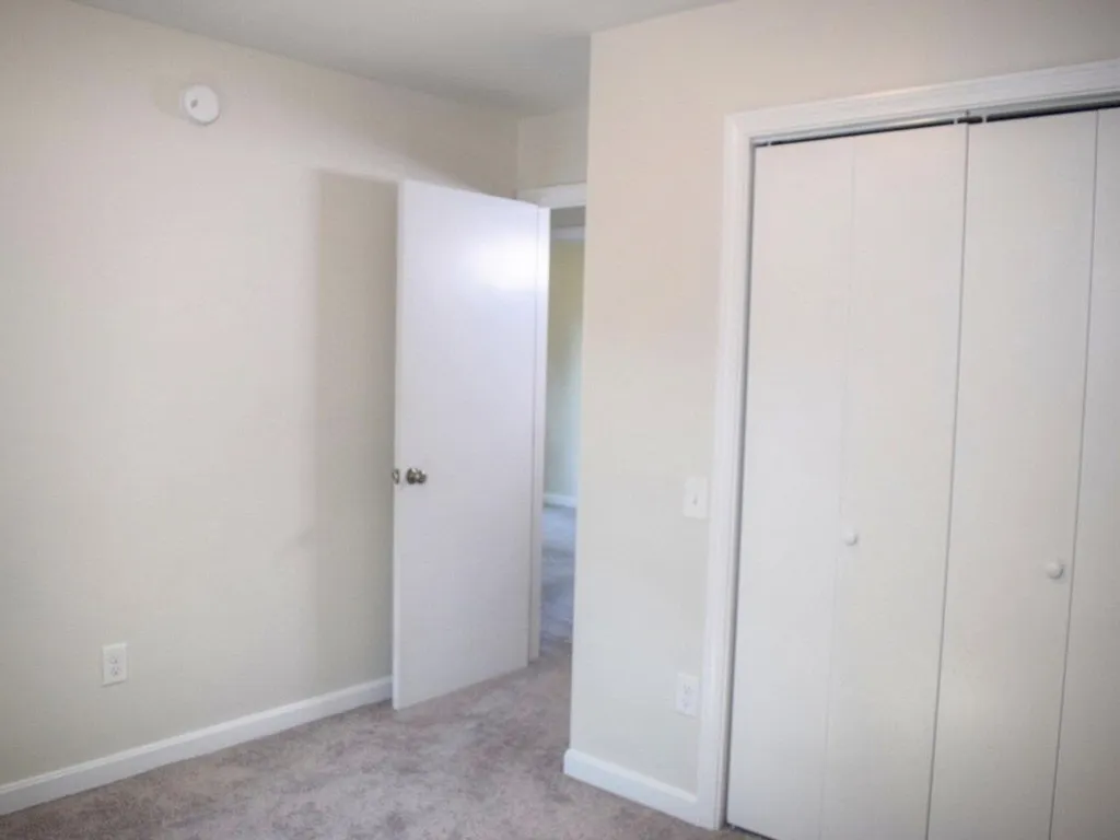 472 Ethan Allen Parkway Burlington VT 05408