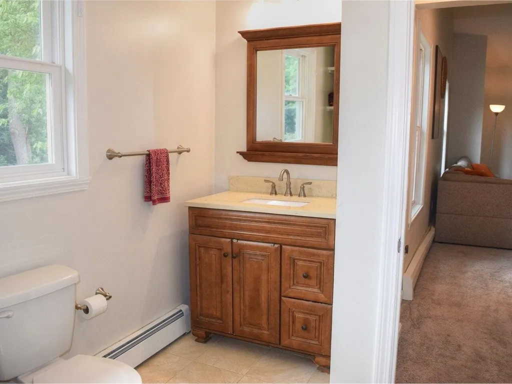 472 Ethan Allen Parkway Burlington VT 05408