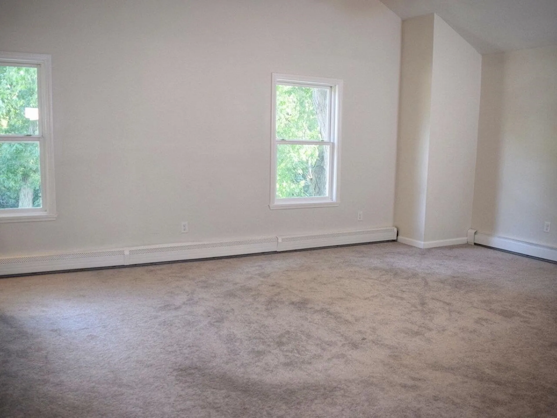 472 Ethan Allen Parkway Burlington VT 05408