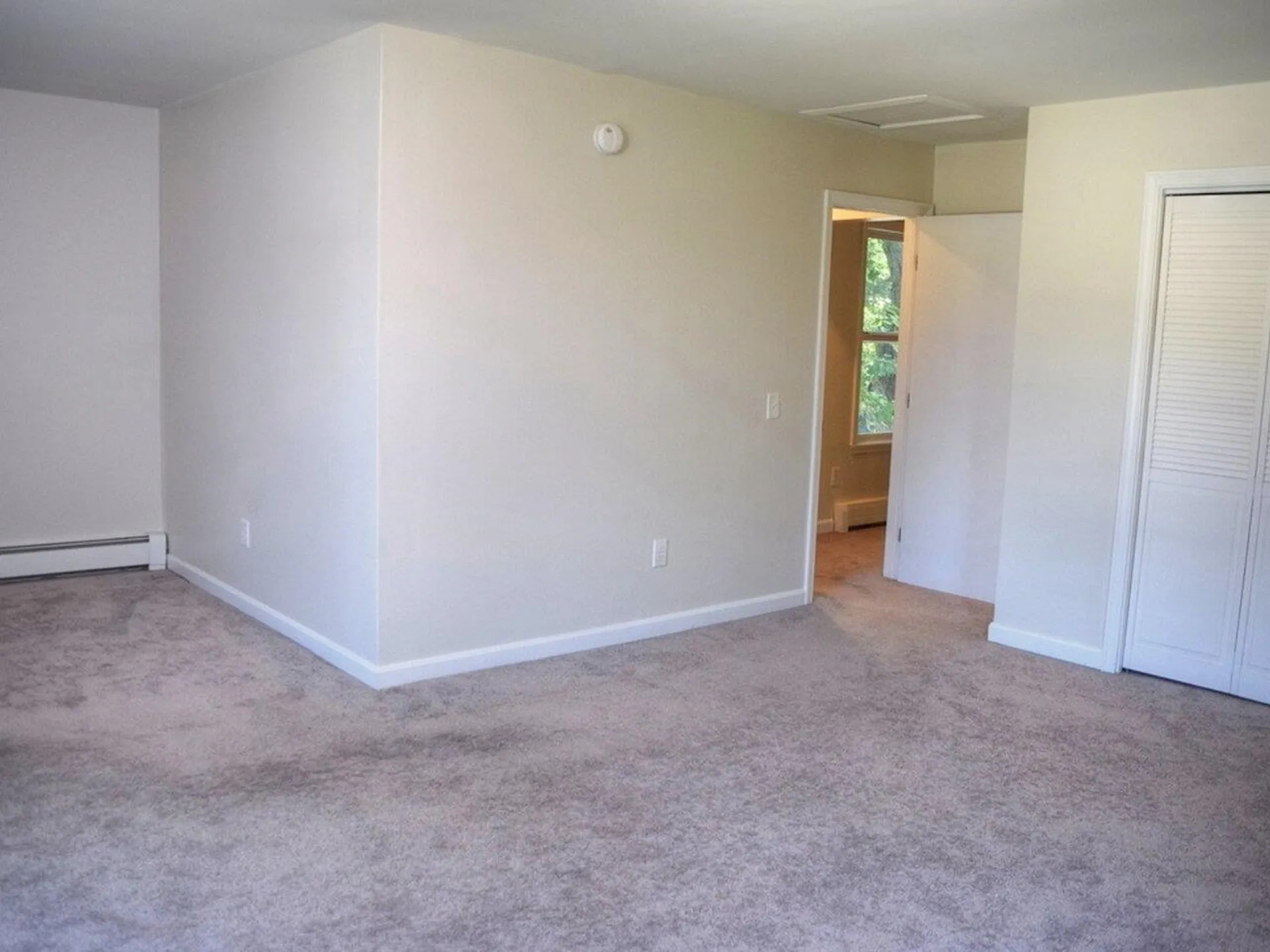 472 Ethan Allen Parkway Burlington VT 05408