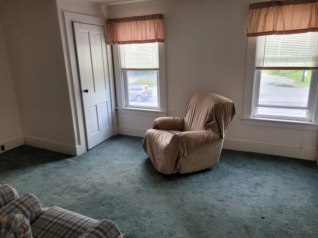 328 West Street Keene NH 03431
