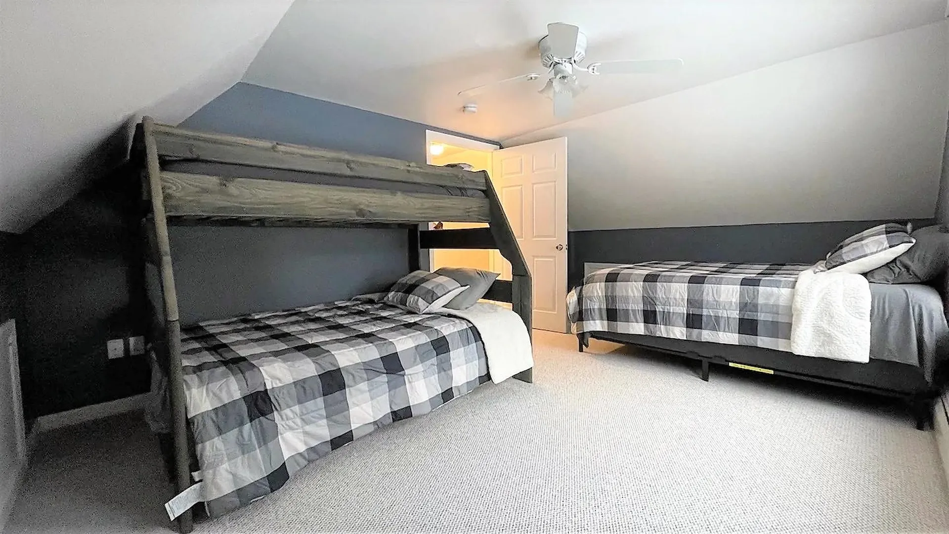127 Stevenson Drive Tamworth NH 03886