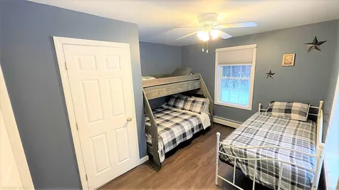 127 Stevenson Drive Tamworth NH 03886