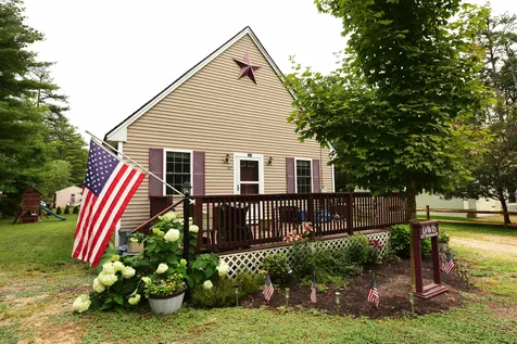 127 Stevenson Drive Tamworth NH 03886