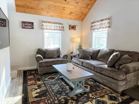 127 Stevenson Drive Tamworth NH 03886
